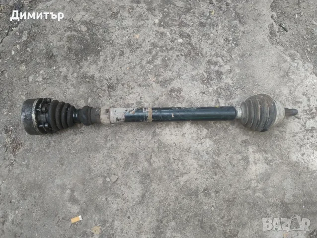 Полуоска Дясна За Фолксваген Голф 3 2.0И 115кс. 1994г. / VW Golf 3 2.0I 115Hp 1994y
