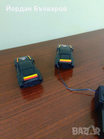 2броя. стари колички Porche , снимка 3 - Колекции - 54211876