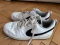 Nike обувки с черно и бяло, снимка 1