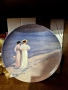 Порцеланова чиния , снимка 1