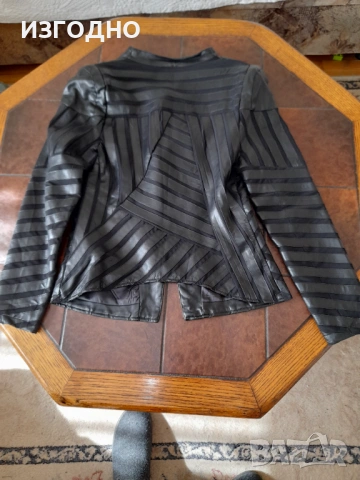 15€ МОДЕРНО КОЖЕНО ЯКЕ ЧЕРНО МОЖЕ И СТРАХОТЕН КОМЕНТАР, снимка 2 - Якета - 54524757