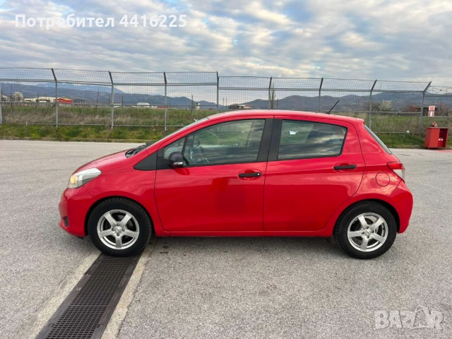 Toyota Yaris 1.3 VVT-i 6sp, снимка 12 - Автомобили и джипове - 54037256