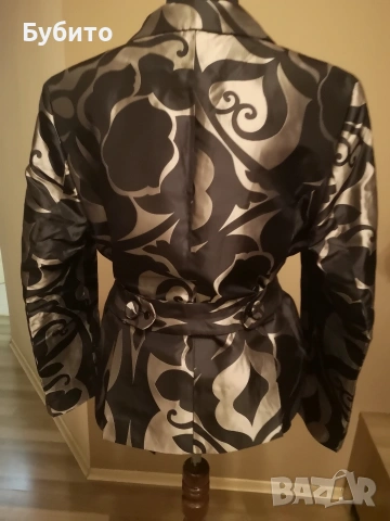 escada , снимка 4 - Сака - 54763166