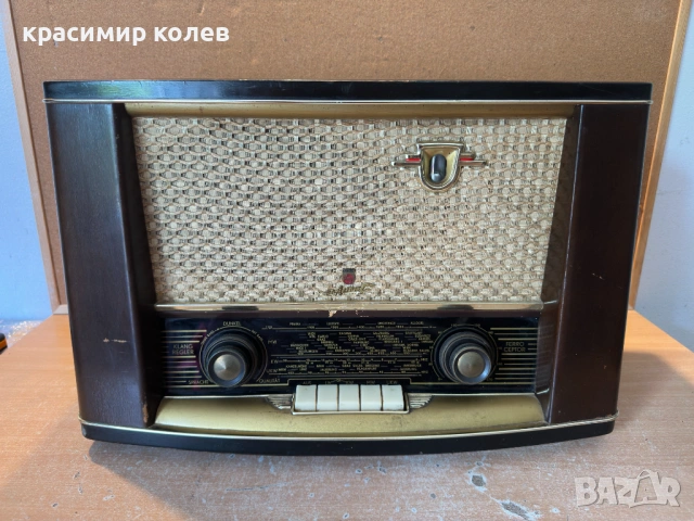 лампов радиоапарат "Philips"
