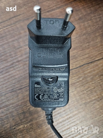Зарядно устройство Leica Lino за литиево-йонни батерии, модел 960622 , снимка 5 - Други инструменти - 54392064