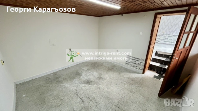 3902. Търговски обект под наем в центъра на град Хасково, близо до ”Лидо”., снимка 10 - Магазини - 53416774