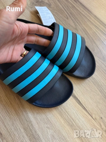 Чисто нови оригинални сини чехли Adidas !  43 н, снимка 2 - Мъжки чехли - 54723264