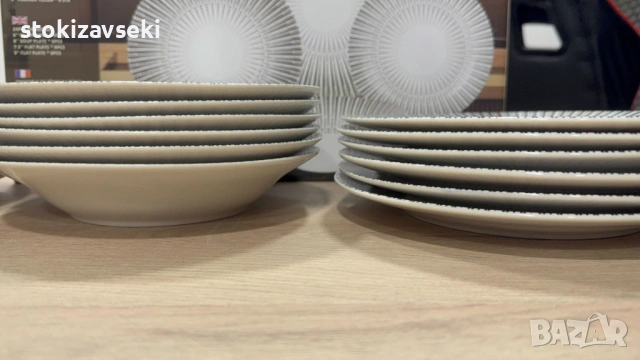 Комплект чинии 24 части с геометричен дизайн – Елегантност за всяка трапеза, снимка 4 - Сервизи - 54101061