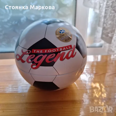 Метална кутия с бисквити от Шотландия