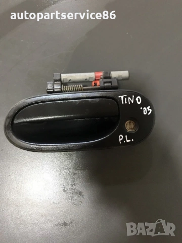 Външна дръжка на предна лява врата черна за Nissan Almera Tino (2002–2007) 