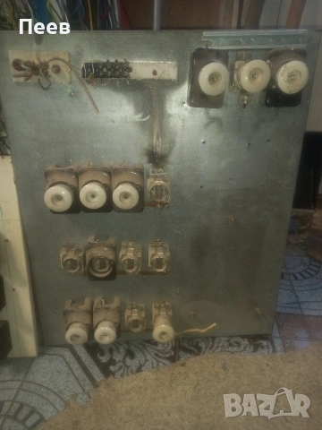 стопяеми предпазители 63А и 25А , основа и капачка, снимка 2 - Резервни части за машини - 54106299