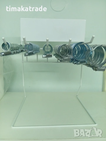 Стелаж със скоби за водни съединения/маркучи