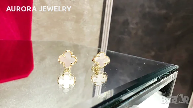 Van Cleef & Arpels VCA Gold Mother of Pearl Sweet Alhambra Дамски Обеци, снимка 5 - Обеци - 55572133