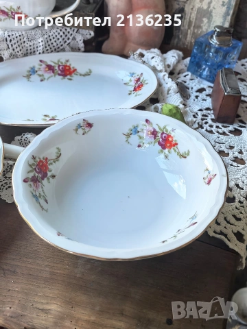 Сервиз за хранене , снимка 6 - Сервизи - 55015747