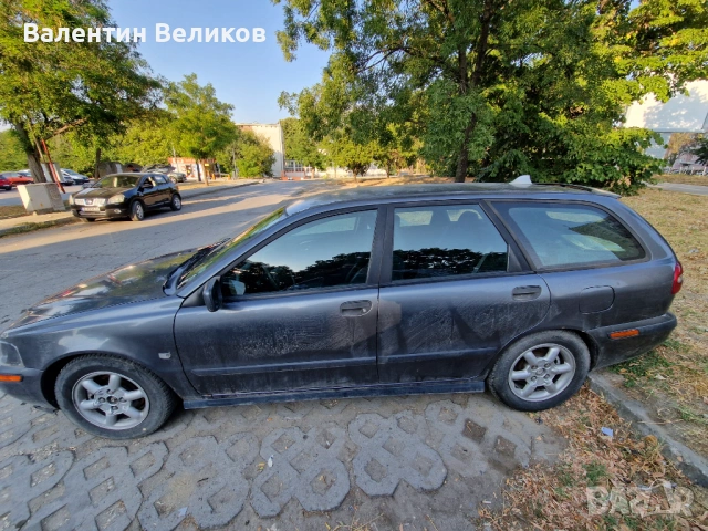 Volvo V40 1.9 D, снимка 3 - Автомобили и джипове - 54551433