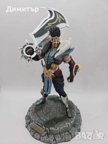 екшън фигура на игра League of Legends Draven Action Figure Collectible Model Toys , снимка 2 - Фигурки - 55252286