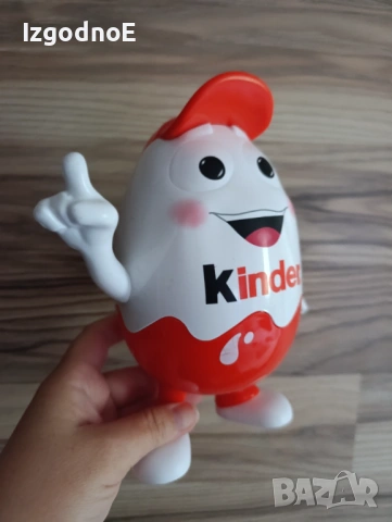 Голяма фигура Киндер Kinder касичка, снимка 4 - Фигурки - 54498080