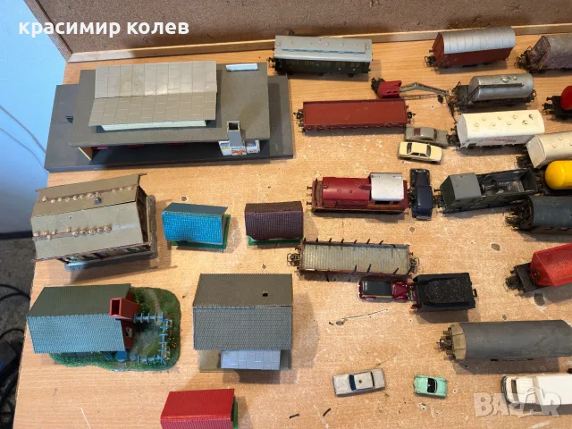локомотив ,вагони,колички и сгради, снимка 9 - Колекции - 55606068