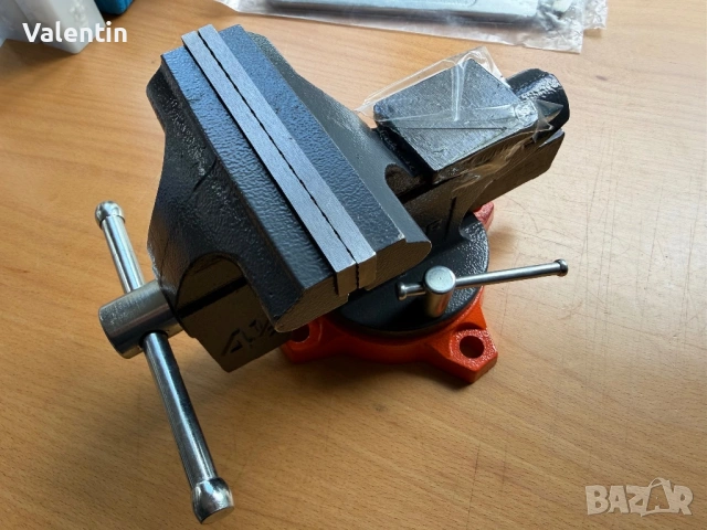 Шлосерско менгеме 115мм челюсти