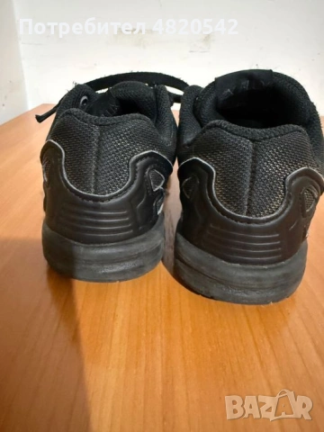 Маратонки Adidas, снимка 4 - Детски маратонки - 54579705
