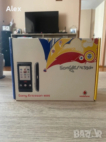 Sony Ericcson W595 Отключен с кутия