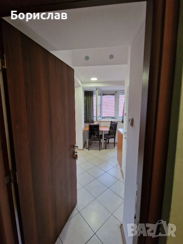 топ център, едностаен, последен етаж,, снимка 2 - Апартаменти - 55050735