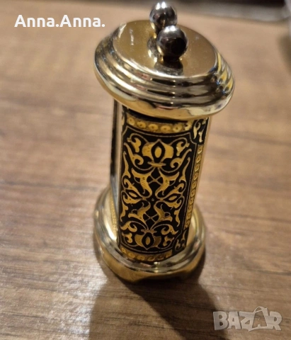 Часовник позлатен, снимка 6 - Антикварни и старинни предмети - 54945433