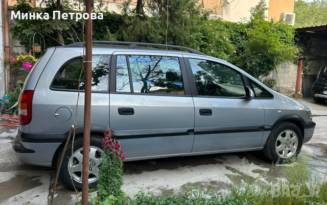 Продавам Опел Зафира, снимка 4 - Автомобили и джипове - 54554187