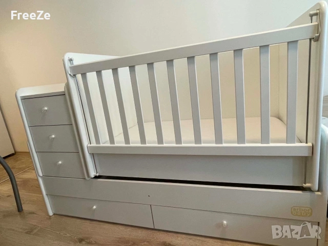 Трансформиращо се легло Baby & Junior S STAR, снимка 3 - Бебешки легла и матраци - 55077323