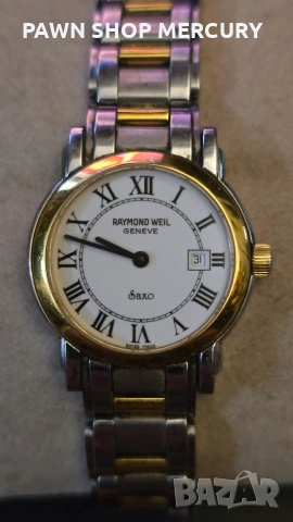 Продавам дамски часовник RAYMOND WEIL Saxo Women's Watch Quartz 28MM Steel 9420 , снимка 2 - Дамски - 55155815