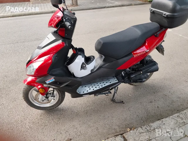 продавам скутер, снимка 3 - Мотоциклети и мототехника - 55683021