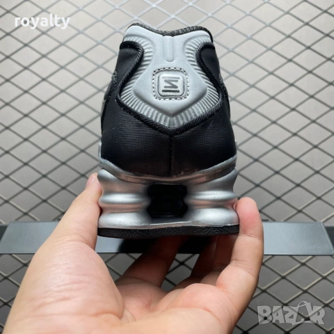 Nike Shox TL Нови Мъжки Маратонки Найк с Кутия 40-45 Номер, снимка 2 - Маратонки - 54654433