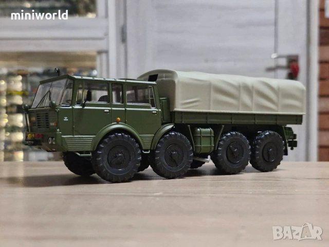 Tatra T813 "KOLOS" 8x8 1967 - мащаб 1:43 на DeAgostini моделът е нов в блистер