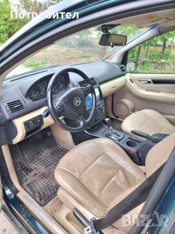 Mercedes-Benz A200, снимка 7 - Автомобили и джипове - 54645218