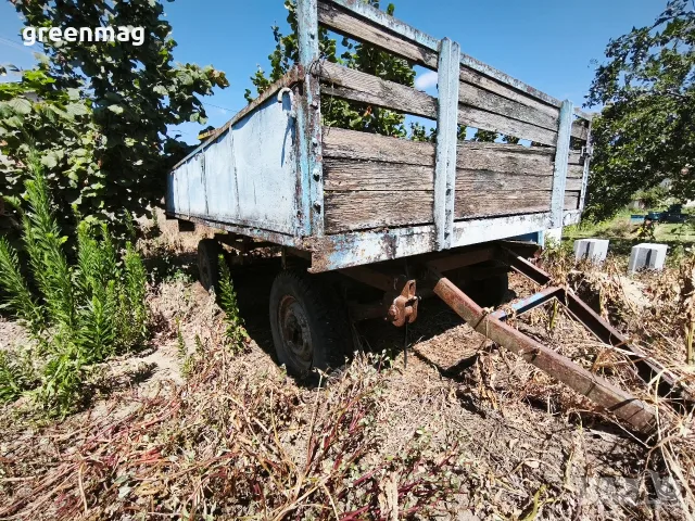 Продавам ремарке 2 тона 