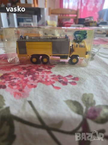 WIKING 1:87  SAURER, снимка 3 - Колекции - 54377344