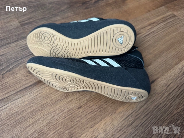 Борцовки Adidas 36 2/3, снимка 5 - Детски обувки - 54322800