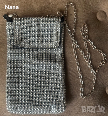Мини чантичка за телефон 10€
