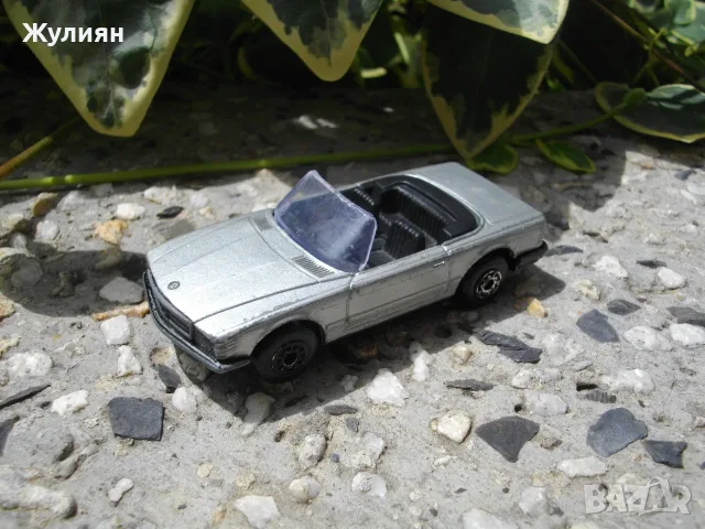 MATCHBOX DINKY BULGARIA MERCEDES 350 SL МАЧБОКС