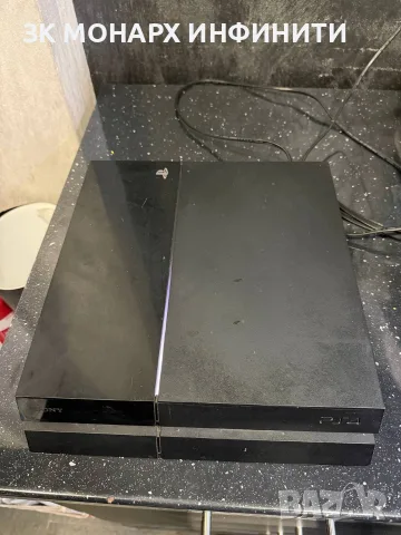 PlayStation 4 Fat / 500GB / + джойстик и кабели