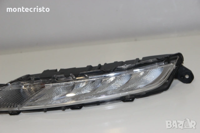 Лява LED дневна светлина Citroen C4 Spacetourer след 2019г. 9822653980 DRL мигач, снимка 3 - Части - 54277280