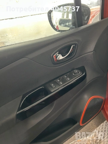 Renault Captur 0.9 i, снимка 10 - Автомобили и джипове - 54487723