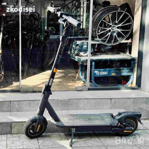 Електрическа тротинетка NINEBOT MAX G2