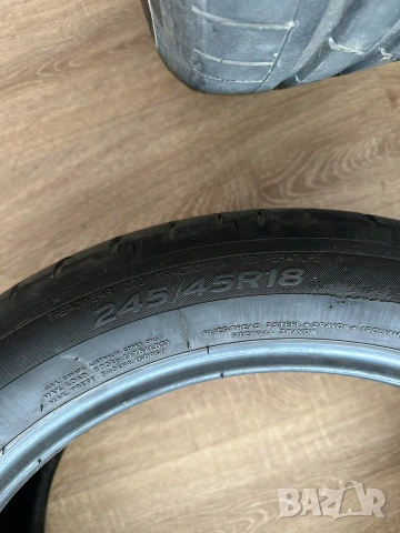 Летни гуми Hankook Ventus S1 Evo 3 245 45 R18 (DOT 1322) 4.7 mm, снимка 5 - Гуми и джанти - 55119752