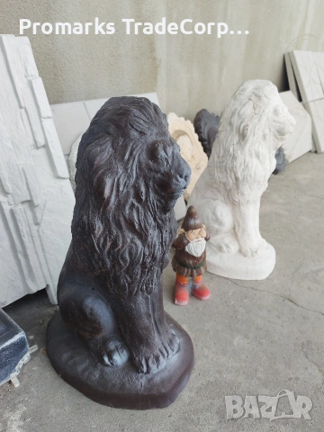 Декоративен лъв от бетон 