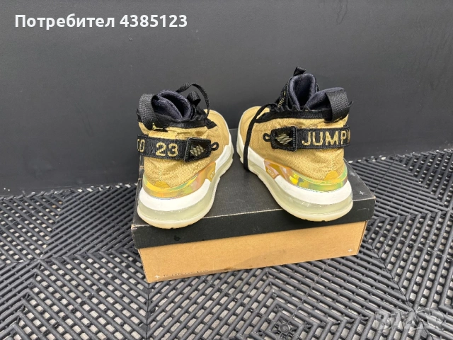 Мъжки кецове Nike Jordan