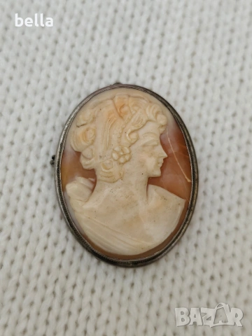 Сребърна стара брошка и медальон- камея, проба 800