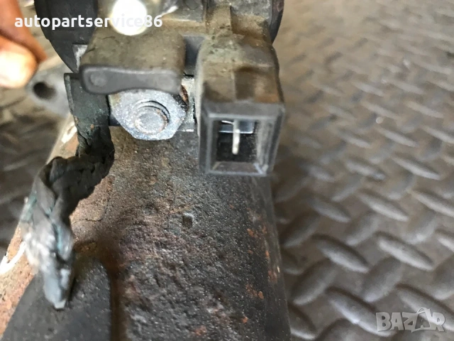 Стартерен мотор за Mercedes V280 (2001), снимка 2 - Части - 54149600