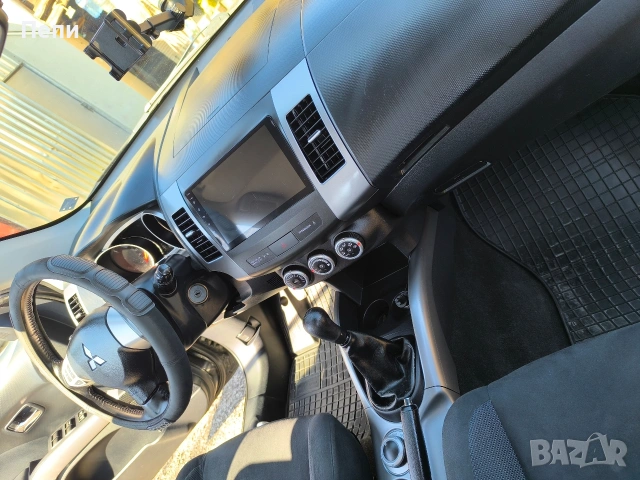 Mitsubishi Outlander 2. 4 4x4, снимка 6 - Автомобили и джипове - 54891516