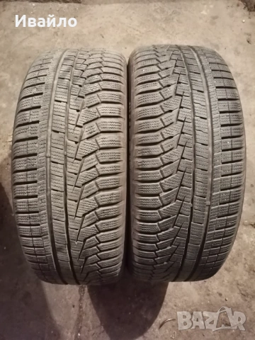 Продавам 2 броя зимни гуми 215.55.17 на 1 сезон дот 2021 Hankook 